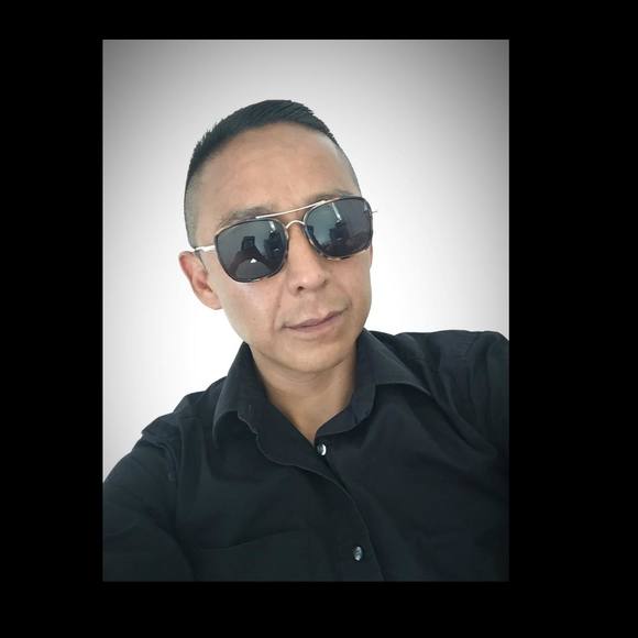 Meet your Posher, Eric - Picture 1 of 1